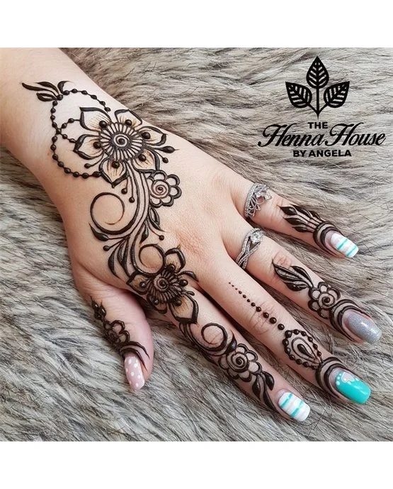 Subtle Crescent Back Hand Mehndi Design Inspiration